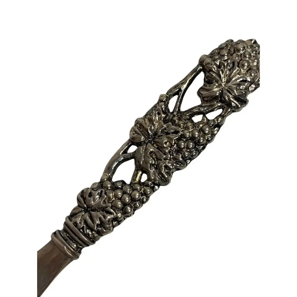 Godinger Silvertone Repousse Vintage Cheese Butter Spreader Knife